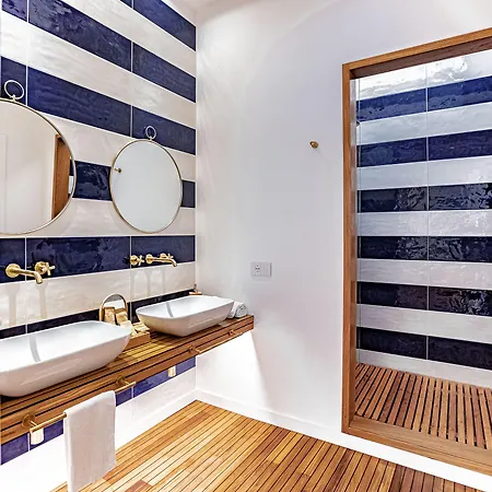 Lampara Mare Bed & Breakfast 4*